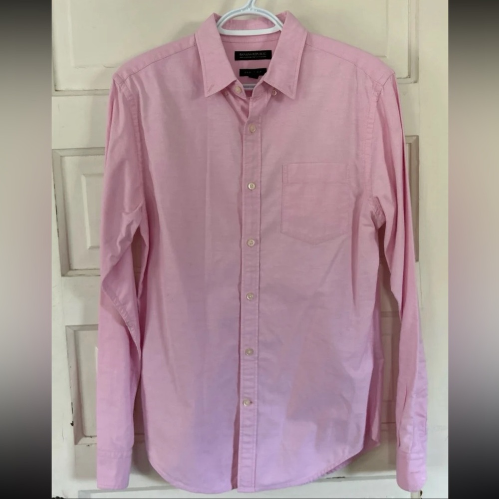 Banana Republic Men's Light Pink Casual Button Down Shirt, Cotton, Small